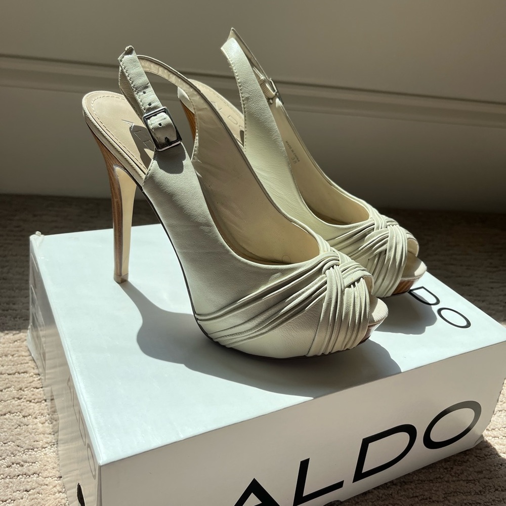 Aldo Castiglia heels. Size 38B